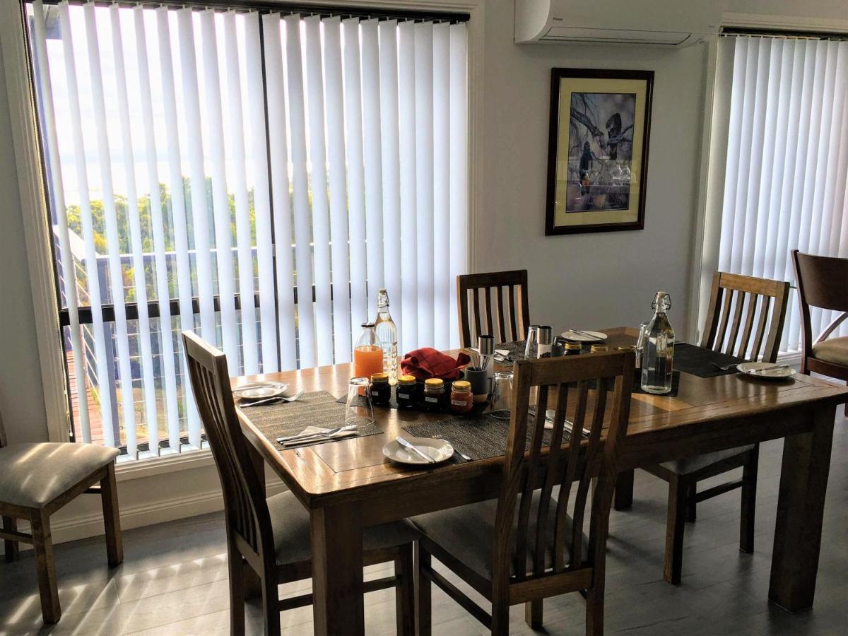 สตอร์ม เบย์ บี แอนด์ บี Bed & Breakfast White Beach ภายนอก รูปภาพ